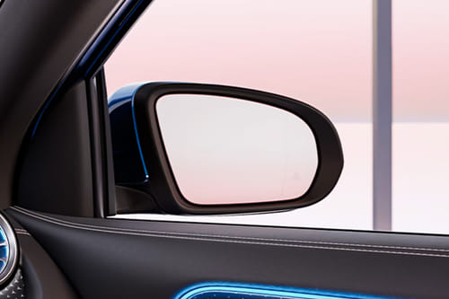 مرسيدس بنز EQA Drivers Side Mirror Rear Angle