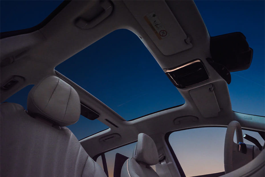 مرسيدس بنز إي كيو إس إس يو في Sunroof Moonroof