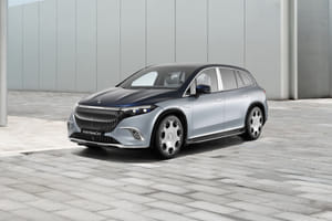 مرسيدس بنز مايباخ إي كيو إس