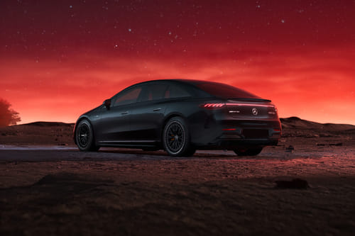 Rear Cross Side View of مرسيدس بنز إيه إم جي إي كيو إس