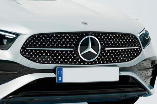 إيه إم جي إيه-كلاس سيدان Grille View