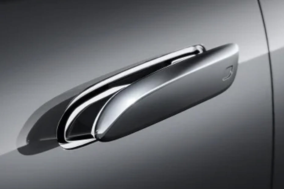 إيه إم جي إي-كلاس Door handle