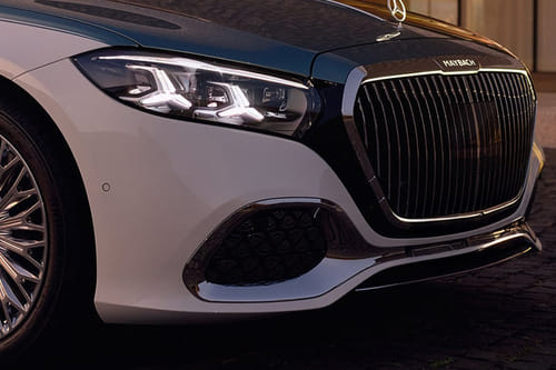 مايباخ إس كلاس 2027 Grille View