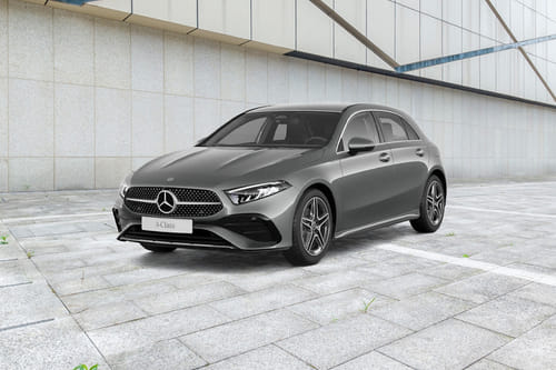 مرسيدس بنز  الفئة أي Front angle low view