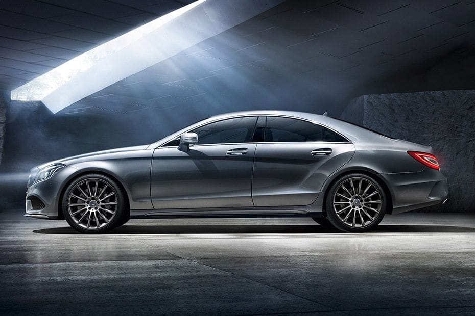  الفئة سي أل أس كوبيه Side view