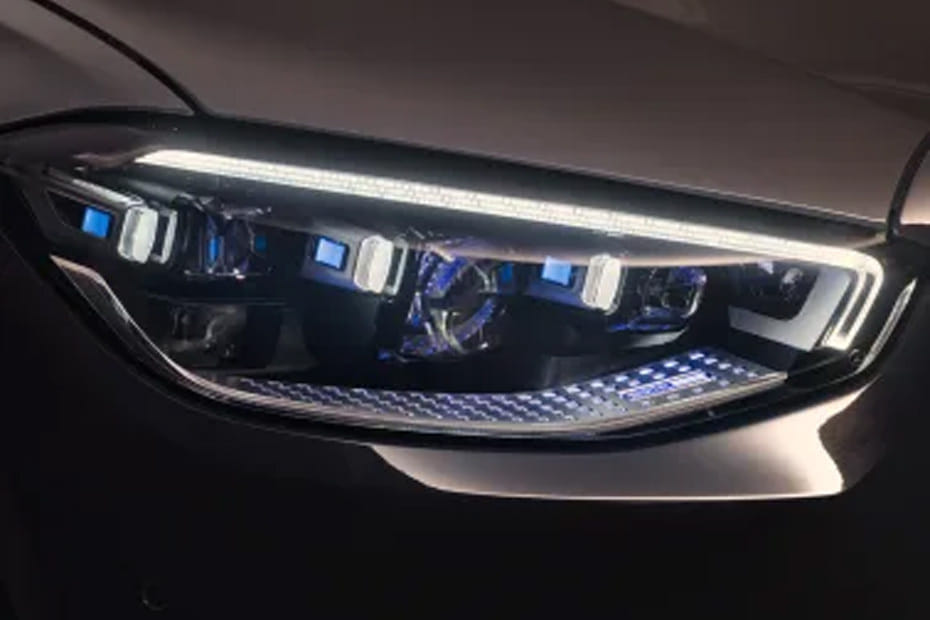 أس  كلاس سيدان Headlight