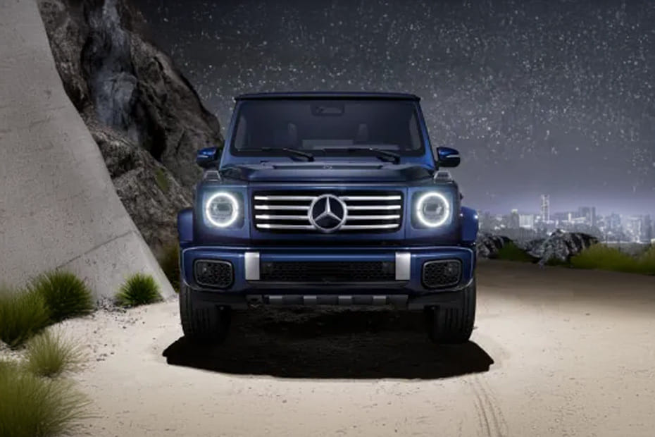 Full Front View of G-Class