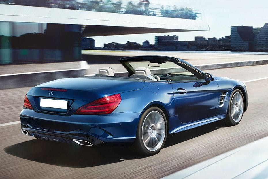 الفئة أس أل Rear angle view