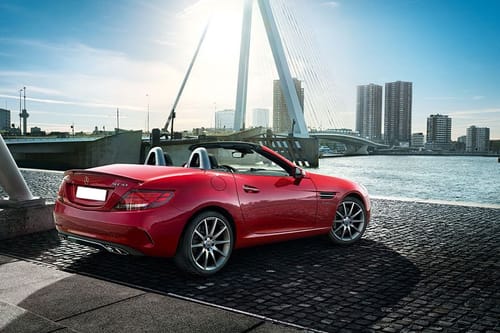 إس إل سي-كلاس Rear angle view