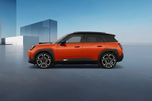 آيس مان Side view