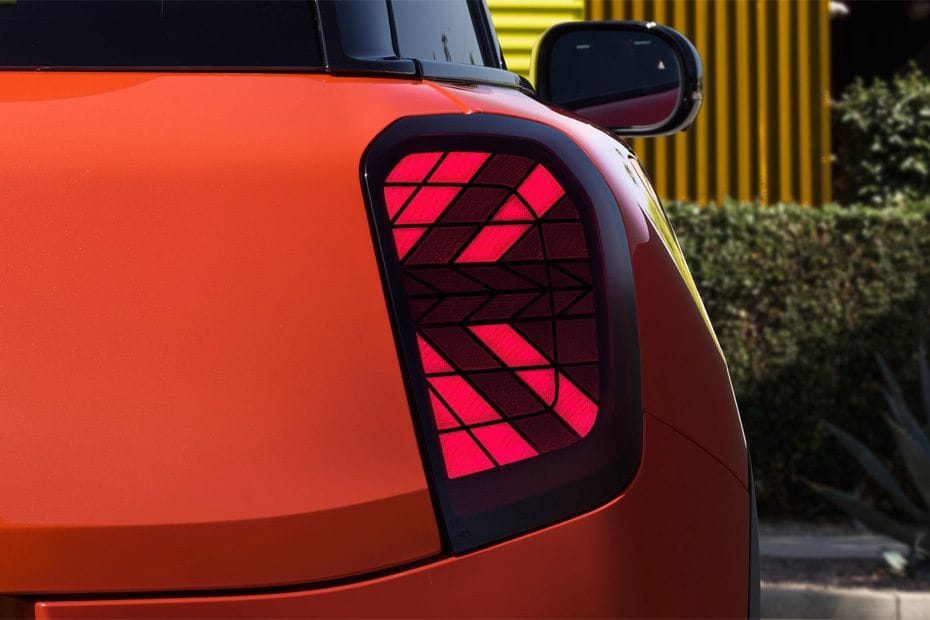 Aceman  Tail light