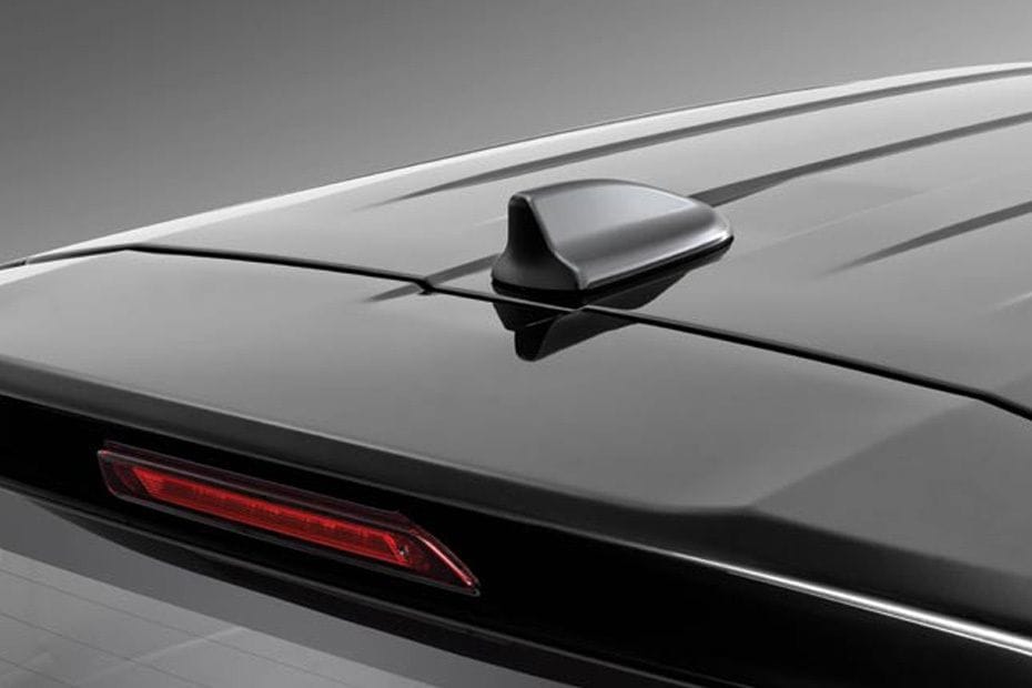 Xpander Roof Antenna