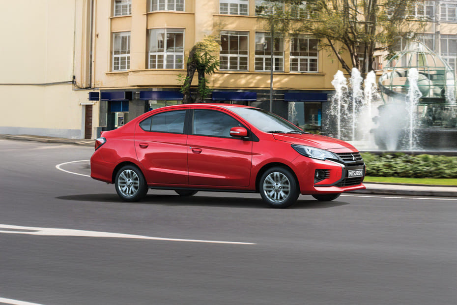 Attrage Medium Angle Front View