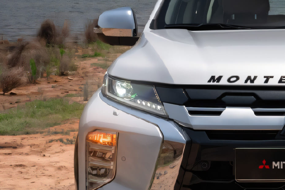 Montero Sport Headlight