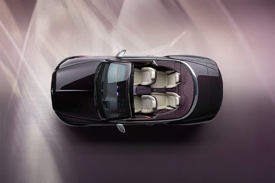 Top View of كونتيننتال جي تي سي