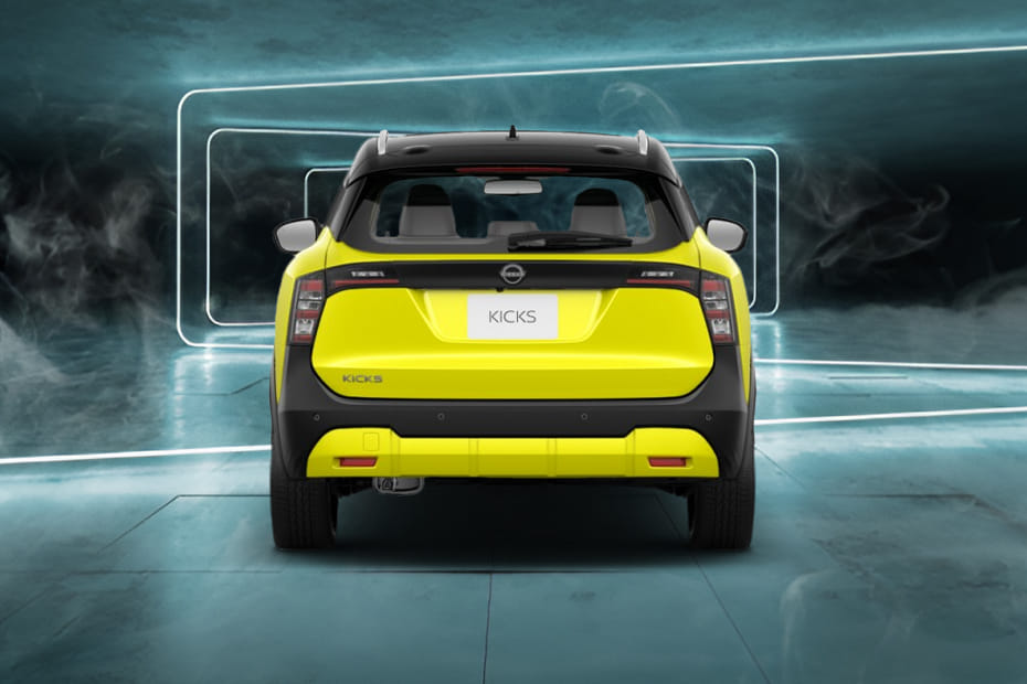 Full Rear View of Nissan Kicks