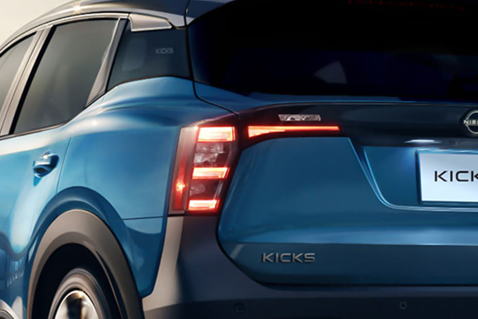 Kicks Tail light
