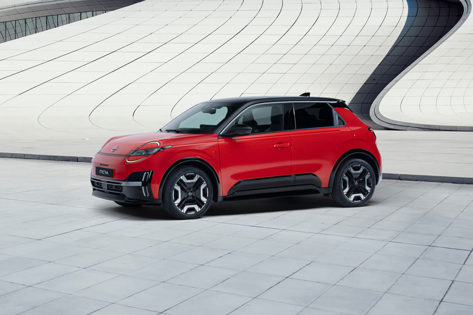 نيسان  ميكرا إي في Front angle low view