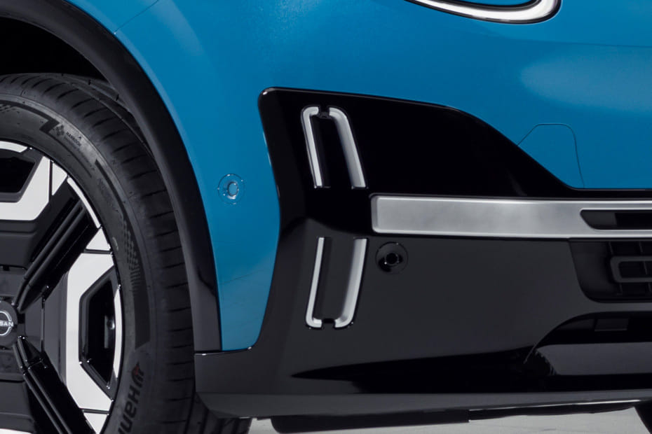 ميكرا إي في Front Fog Lamp