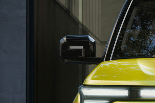 نيسان فرونتير برو Drivers Side Mirror Front Angle