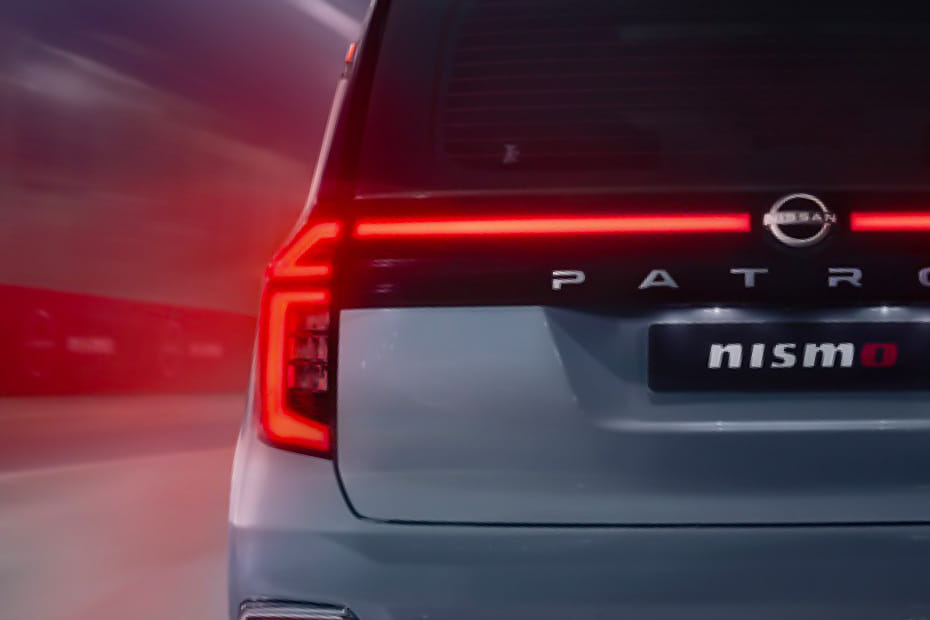 باترول نيسمو Tail light