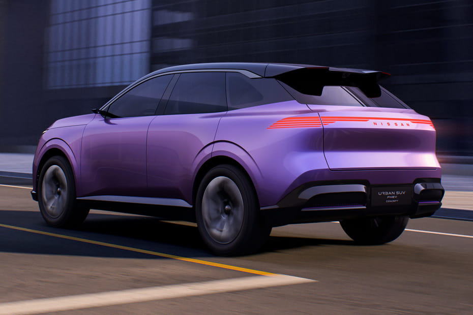Rear Cross Side View of Nissan Urban SUV PHEV