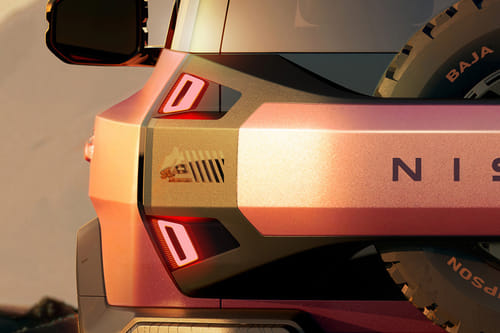 تيرانو بي إتش إي في Tail light