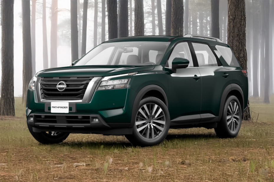 نيسان  باثفايندر Front angle low view