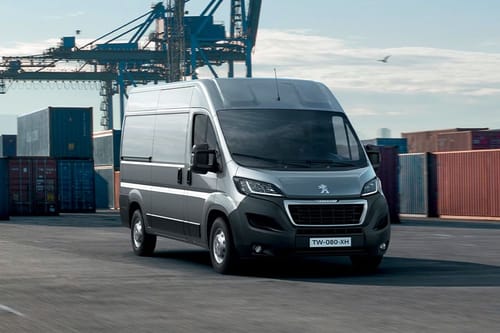 Peugeot Boxer Front Medium View