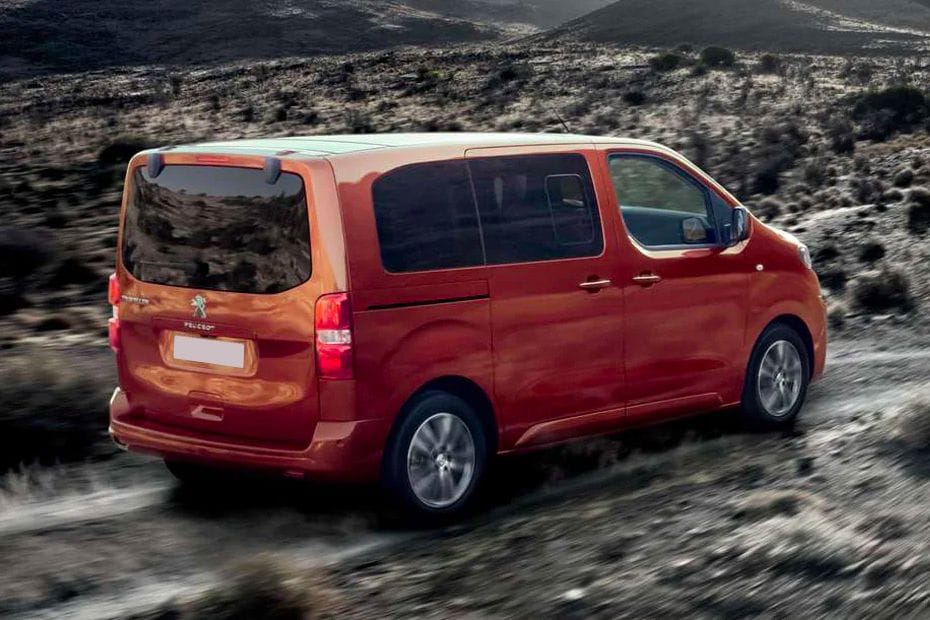 Rear Cross Side View of Peugeot Traveller