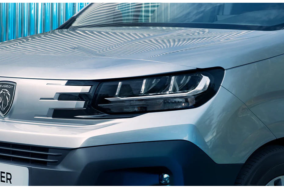 Partner Headlight