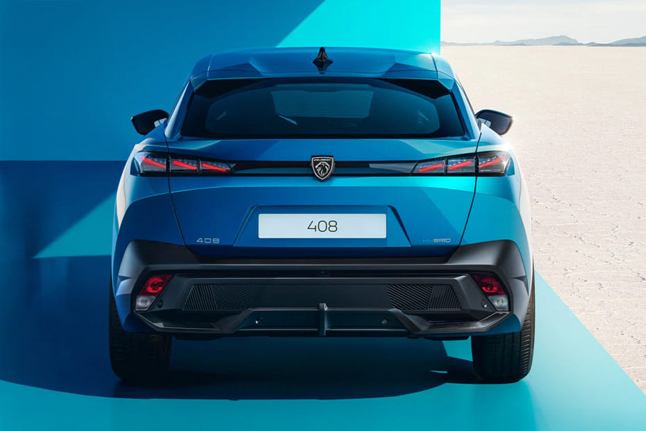 Full Rear View of Peugeot 408