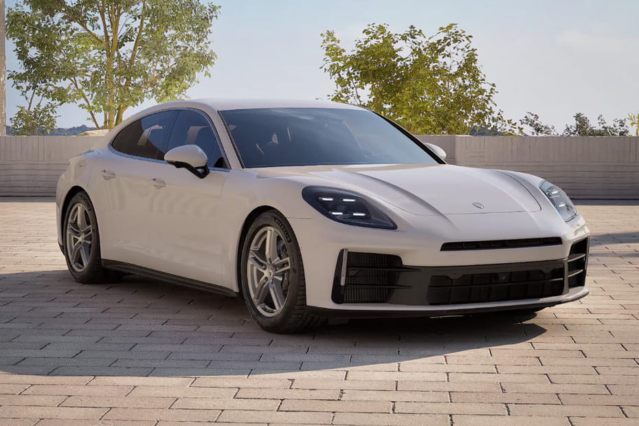 Porsche Panamera Front Cross Side View