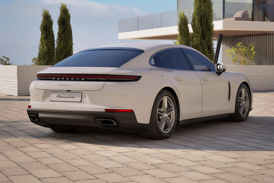 Panamera Rear angle view