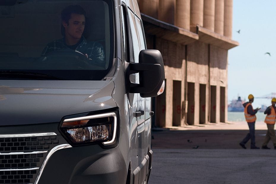 رينو ماستر Drivers Side Mirror Front Angle