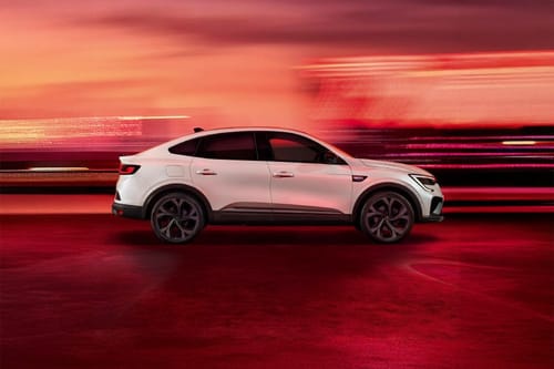 أركانا Medium Angle Front View