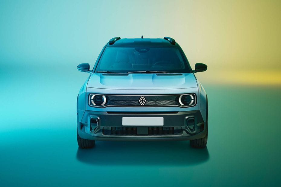 Full Front View of 4