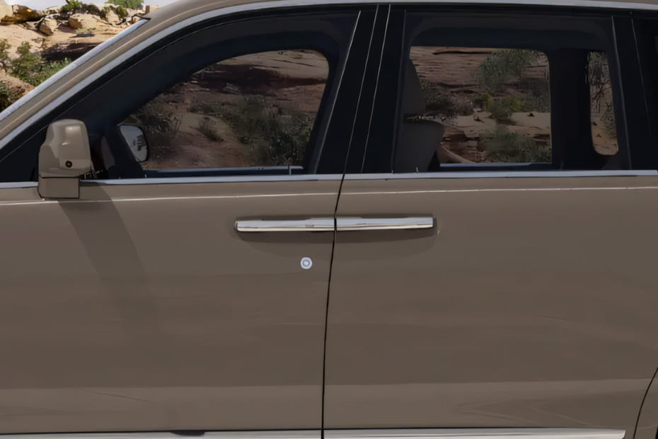 كولينان Door handle