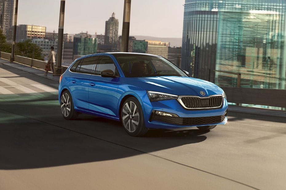 سكودا سكالا Front Medium View