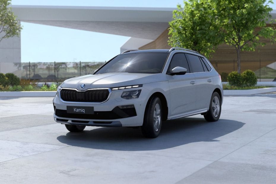Skoda  Kamiq Front angle low view