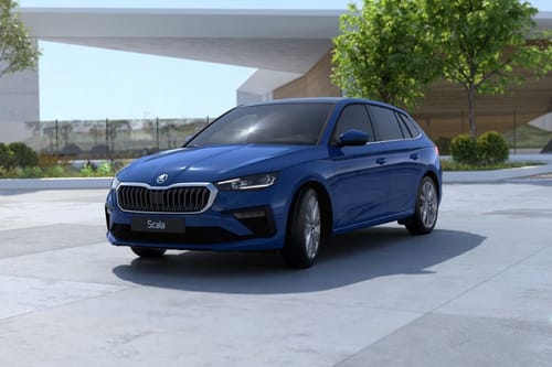 سكودا  سكالا 2025 Front angle low view