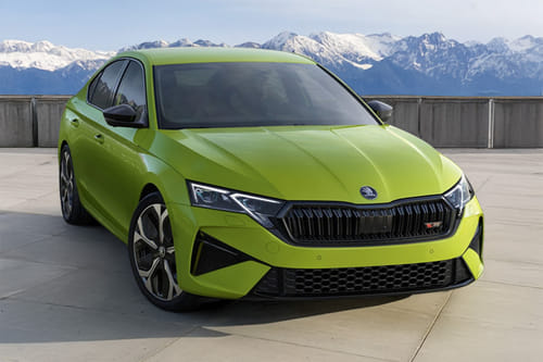Octavia RS Medium Angle Front View