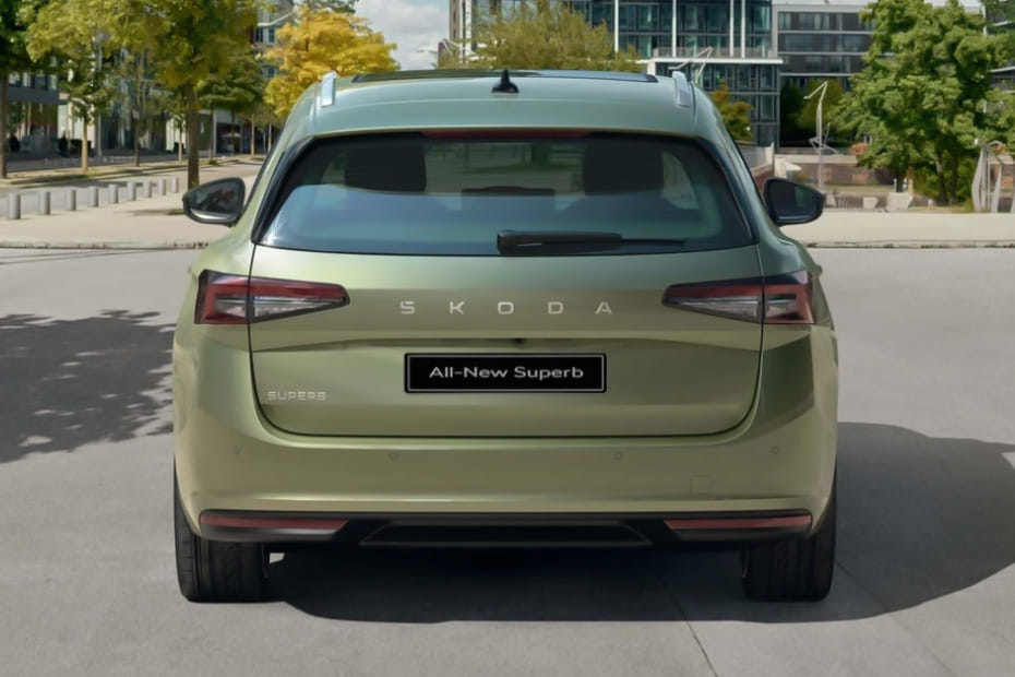 Full Rear View of Skoda Superb Wagon