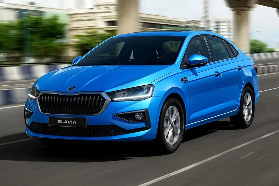 Skoda  Slavia Front angle low view