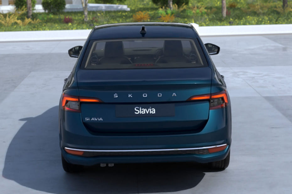 Full Rear View of Skoda Slavia