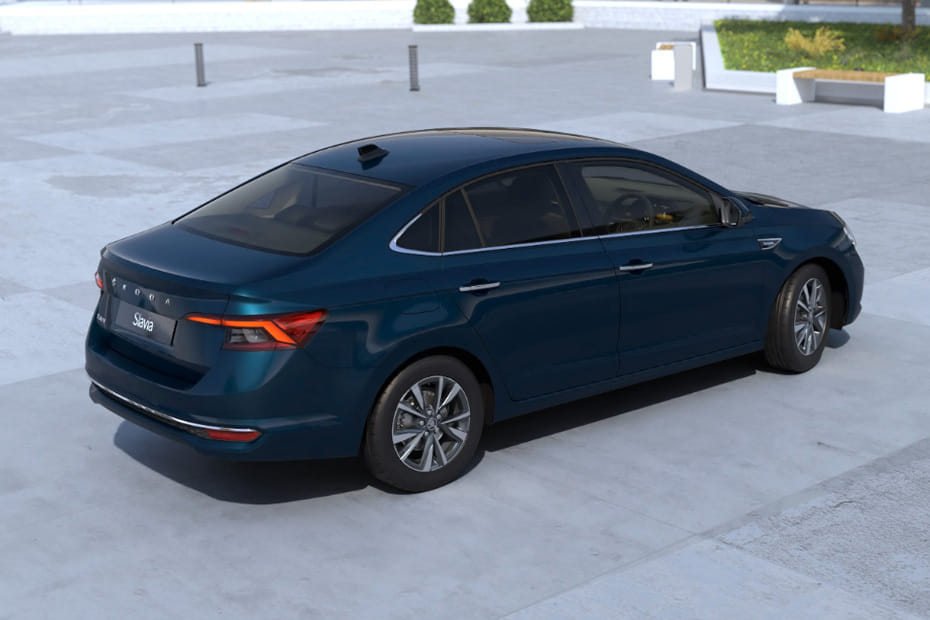 Slavia Rear Medium Side View