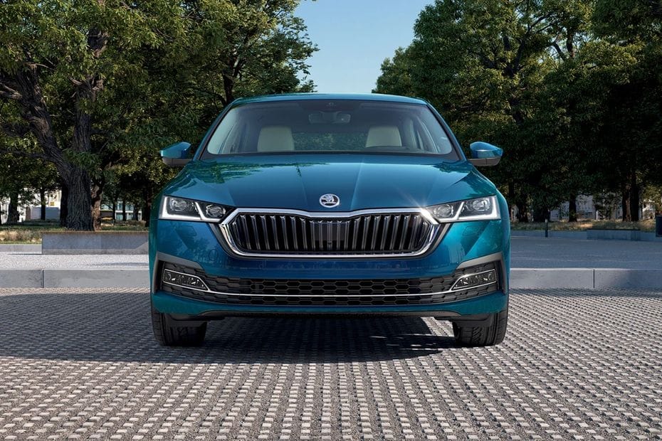 Full Front View of Octavia (2022-2024)