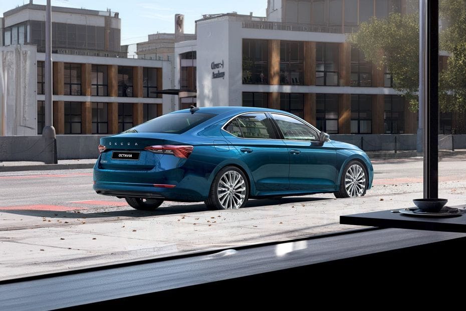 Octavia Rear Medium Side View