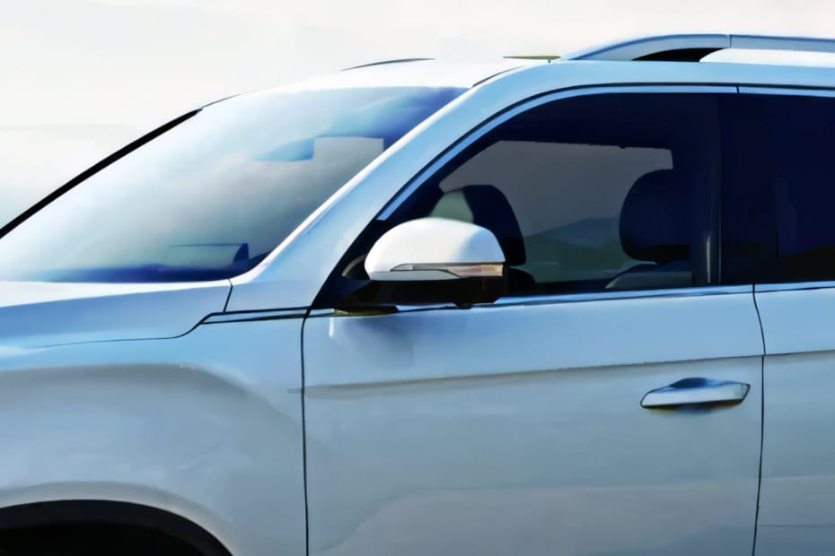 سانج يونج ريكتون Drivers Side Mirror Front Angle