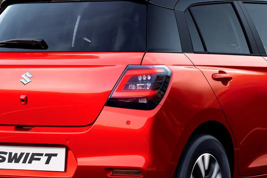 سويفت  Tail light